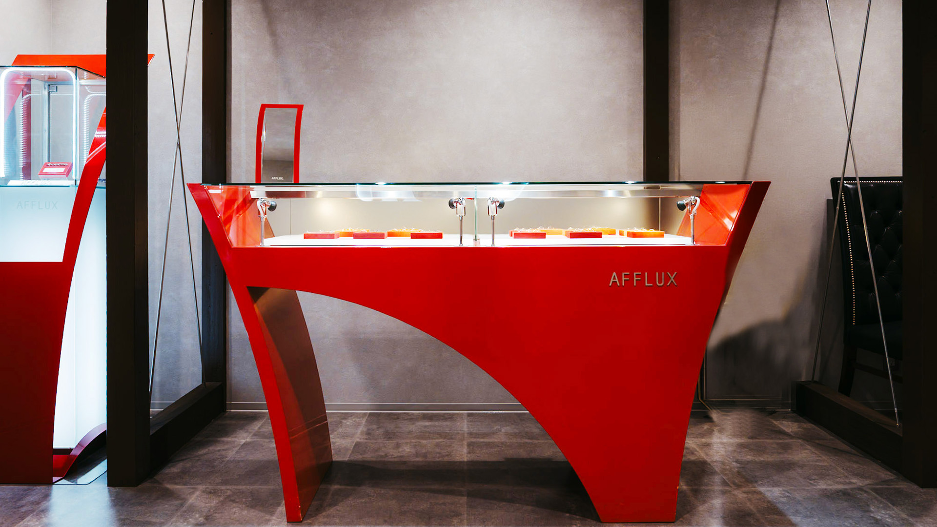 直営店 AFFLUX大阪本店
