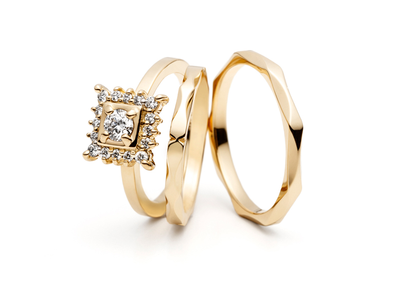 イエローゴールドの結婚指輪 人気の 秘密 とは Afflux アフラックス アフターメンテナンスが一生涯無料の全国 80 店舗展開のブライダルリング専門店