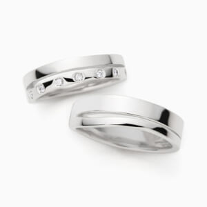 夫婦でかっこいい結婚指輪を着けたい方におすすめ♪