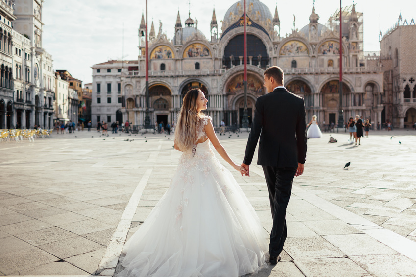 愛の国イタリアの結婚式とは イタリアの結婚式を知ろう Afflux アフラックス アフターメンテナンスが一生涯無料の全国 80 店舗展開のブライダルリング専門店