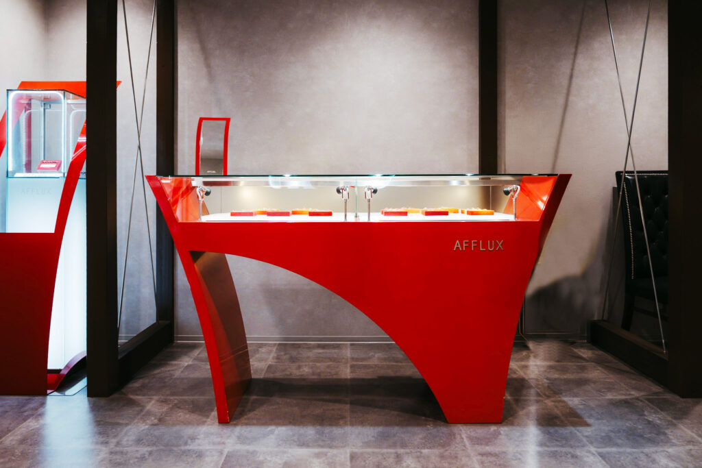 ダイヤモンドの秘密基地